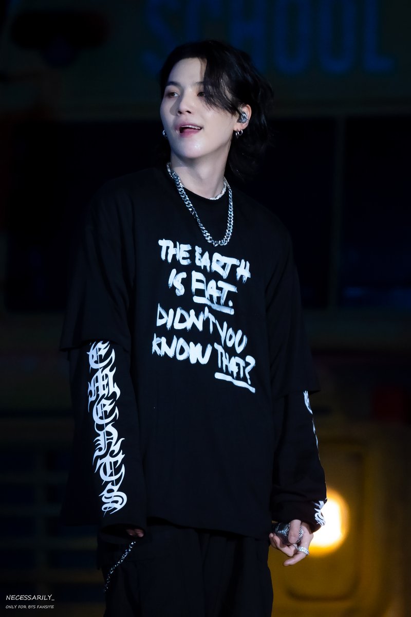 aspire_for_BTS's tweet photo. 221015 
#방탄소년단 #BTS #슈가 #SUGA @BTS_twt https://t.co/Rh8jnqZd4G