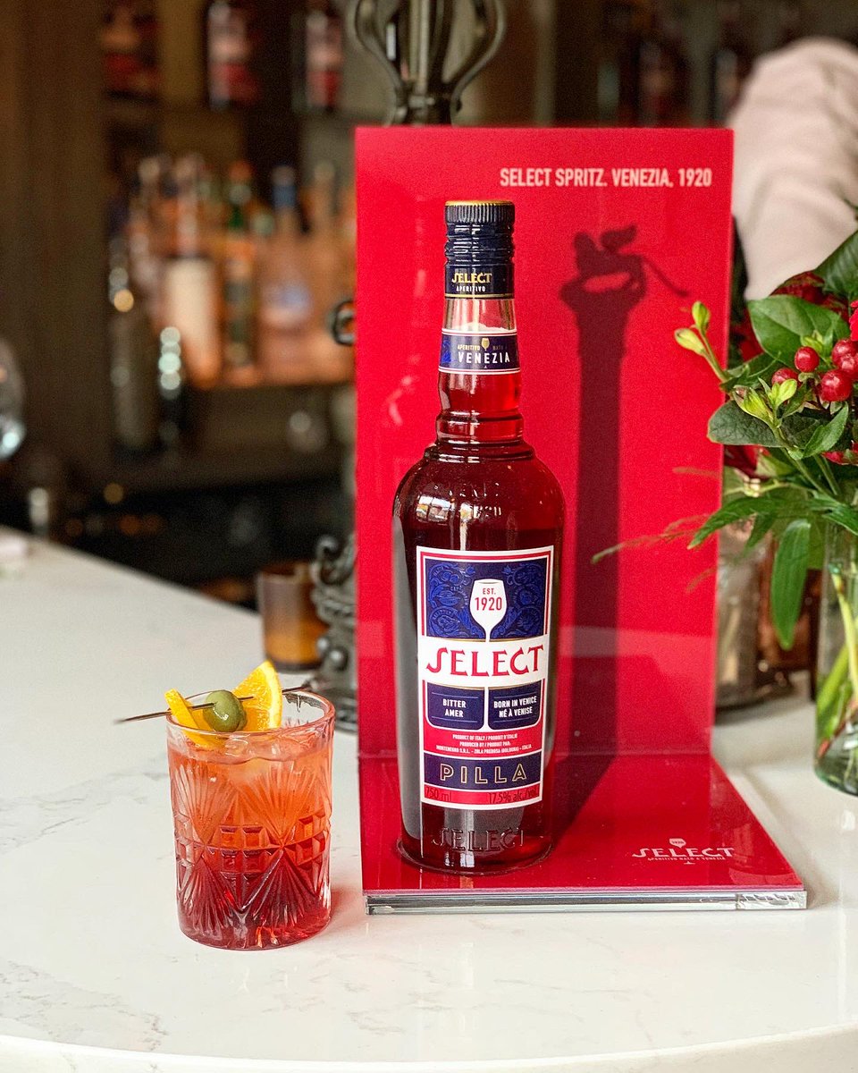 G2Whisky's tweet photo. I was introduced to the Select Aperitivo at Il Covo on College Street in the Little Italy area of Toronto. More on the food in a future post.
Do you relax with an Aperitivo?
Recipe and more info at …
https://t.co/Pzfhi2Yy9c
#BorntoSpritz #SelectAperitivo @MarkAnthonyON https://t.co/8lUAYvjglv