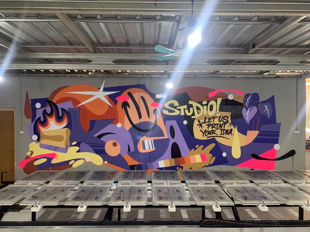 ilhamMKR's tweet photo. Painting project on Kaga Studio, thank you for having me🔥✨ #graffiti #graffitiproject #woreum #streetart https://t.co/wtrOvCfnXP