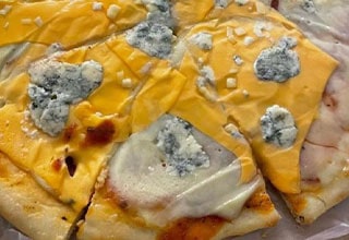 #CaptainSparklezPizza I dont know what this white stuff is but i love it! Thanks Cap!!!!