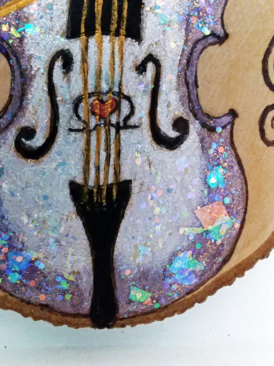 tammycvanaugh's tweet photo. Holographic Cello Violin wood art
#violin #cello #art #music #cellist #violinist #etsyshop
#cellolove #musicartists #musician https://t.co/XZhaGzS8T7