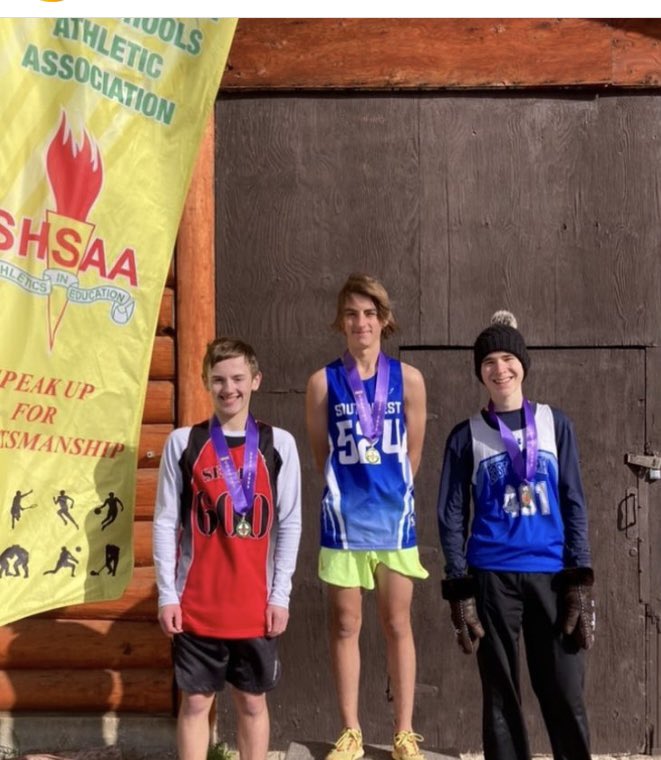 swacsports's tweet image. Colter Folk(SCCHS) …brings home a GOLD medal from the Shsaa Prov Cross County. He beat 102 other intermediate boy runners from across Saskatchewan. #Congrats #GoldenRun