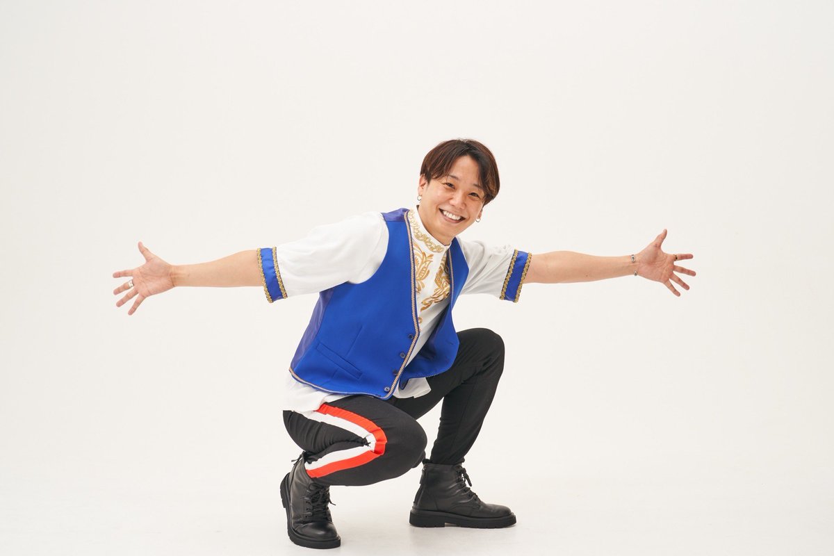 YUZZY5's tweet photo. #マホムジカ
Play! Sing! Dance!
11/3(祝・木)浦安公演🎫発売中‼️
🏠 https://t.co/7aViXU4HJl
💃生演奏とダンス🕺🎺
まるでテーマパークへ来た時の様なワクワクが詰まったショーを親子で体験しませんか🏰💫
🐥 0歳から参加できます
🎫発売中‼️
#PlaySing!Dance #マホムジカダンサー #浦安公演 https://t.co/BIqaBslFPY