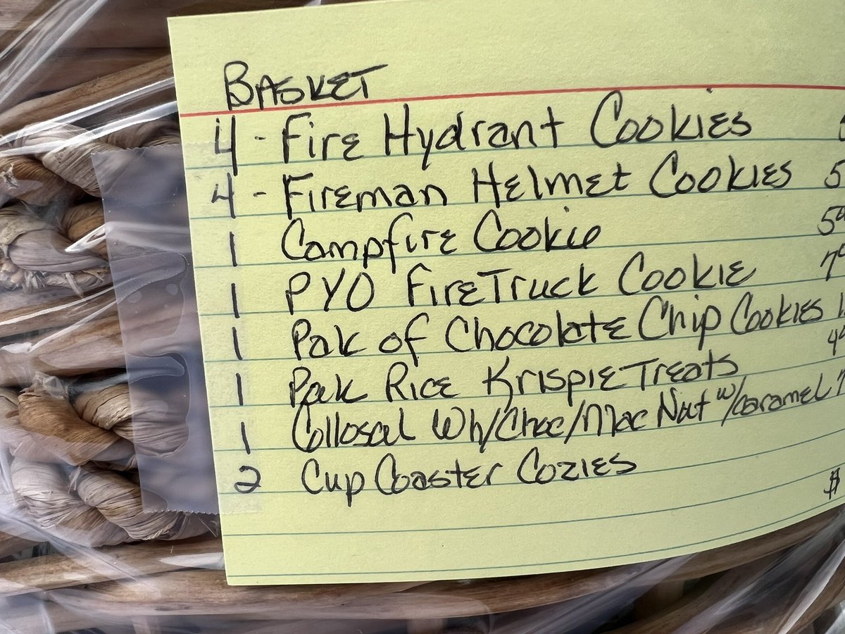 CCFireSafe's tweet photo. Huge shoutout to Kevin’s Kitchen for making all of these yummy cookies for one of our raffle prizes! Make sure you visit her website ( https://t.co/HhKeTvtlNr ) to order your own beautiful and delicious baked goods!🔥🍪 #FireSafe #Cookies https://t.co/R4vIskfaVk