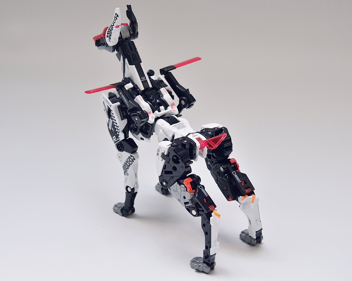 「K9#52TOYS #beastbox #PATLABOR #パトレイバー 」|Andrew.Leungのイラスト