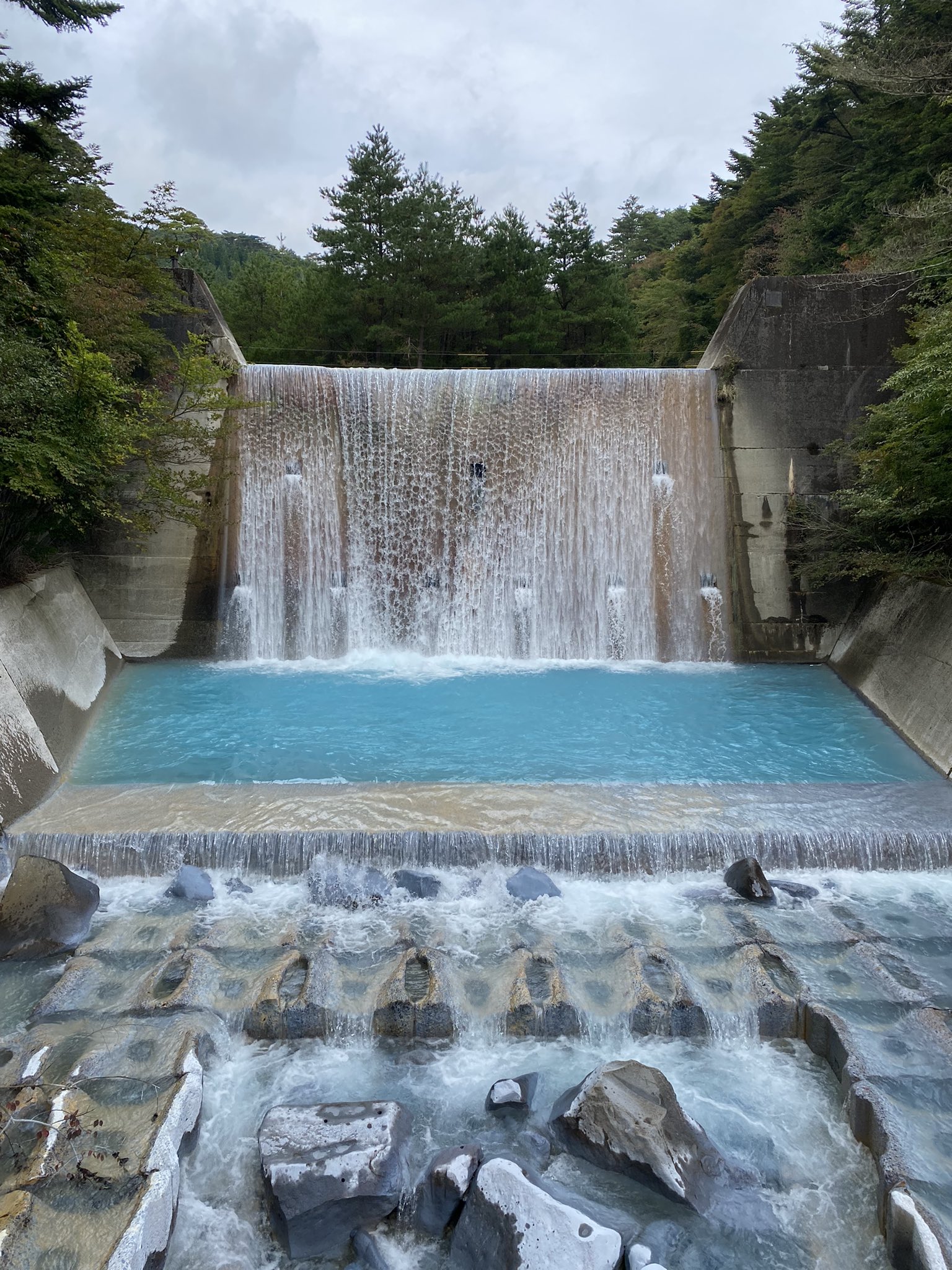 Impatientprocrastinator 青い川 霧島川 T Co Gojs75zipx Twitter