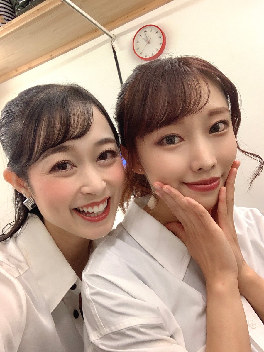 遅くなりましたが…YOASOBI公演
ありがとうございました🕊

この間の木曜日は帰り道に
見に来てくれた方は
楽しんでくれてるかな…？と
沢山考えました

色々なことがあるけど
今出来ることは楽しく一生懸命
踊ることだと思っています！
今日の特別公演も感謝を忘れずに
楽しく頑張りたいと思います☺️