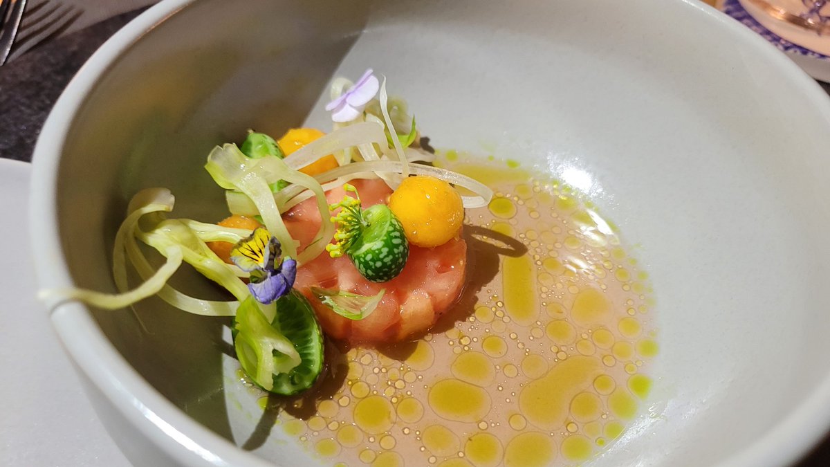 soulfoodscholar's tweet photo. At @brutodrnver: #kimchi #chicharron, #tiger prawns with #carolinagold #peach #bbqsauce, a smoked heirloom tomato with a #strawberry #consomme, #okonomiyaki (#chanterelles with #mole #coloradito), #curry-mole pasta, and an #almond #torte. https://t.co/SAV18Zy37D