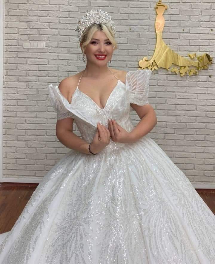 m22store's tweet photo. عروسات الموسم 🔥🔥
فساتين زفاف تركية رهيييييييبة شديد 

الطلب بوصل خلال ١٥ يوم 
للطلب والاستفسار 
https://t.co/6Im36K1rC7 

متجر M22 
تركيا بين يديك https://t.co/KbFgoZMTBC