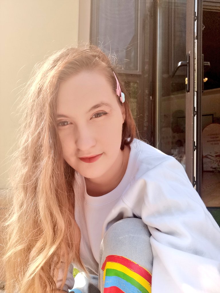 Hi. I m Anna and I m Ukrainian teacher. Would you like to study ukrainian? 5 $ per lesson, and this helps me to save money for returning back to Europe, Poland. CST timezone. I m a member of national journalist union since 2016, have the right to teach.

Share pls