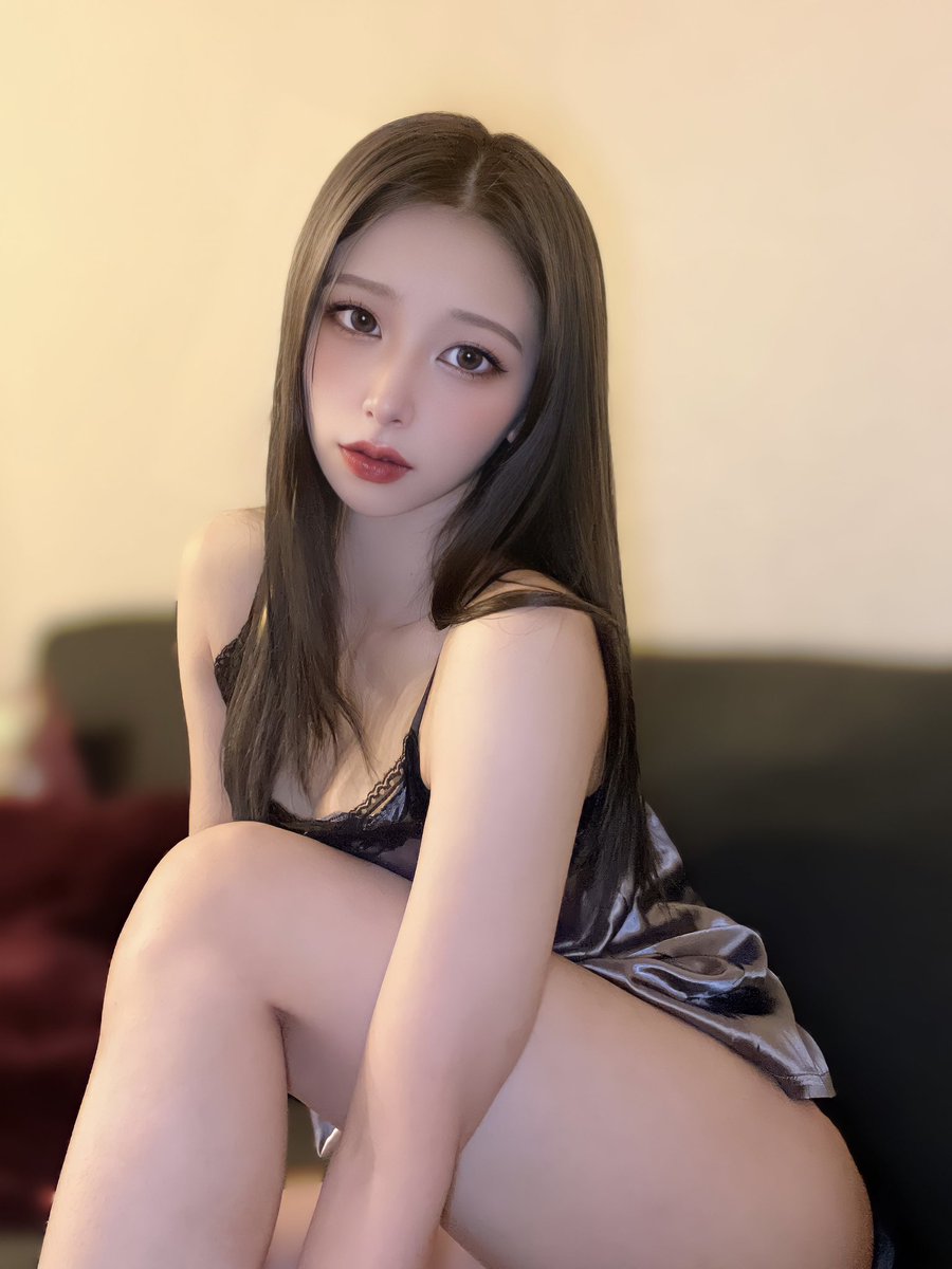 __092212_'s tweet photo. 私以外興味ない！って依存するぐらい好きなってくれる人どこ？？？？？ https://t.co/6DVBw41jnw