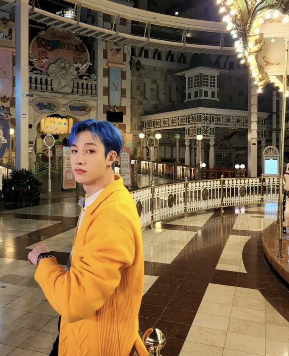 seungcb97's tweet photo. .남친짤                              남편짤 https://t.co/cEiFpBlEXo