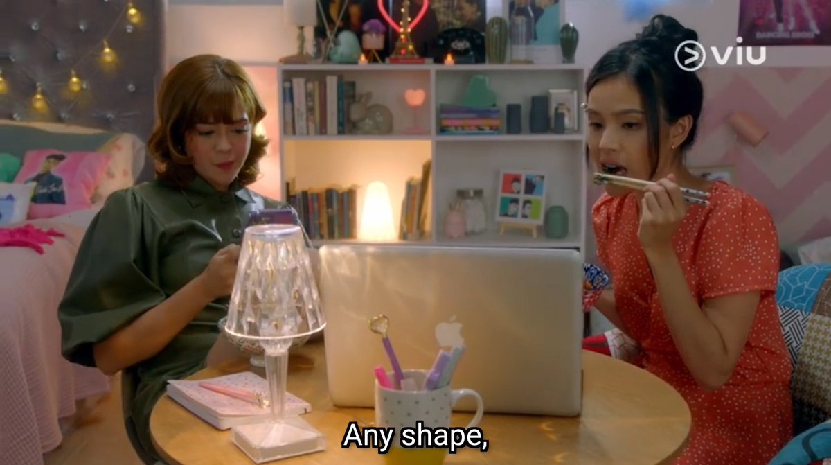 ilivewithwords's tweet photo. K-Love

"Your family can be amy size, any shape..

But at the end of the day,
family is whoever shows up for you."

#quotes #pdrama #filipinoseries #pinoy #viu #KLove #family #whoevershowsup #anysize #shape #showsup #love https://t.co/4kolW5ECbw