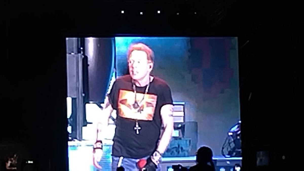 aspconsultor's tweet photo. Conciertazo en Mérida, Guns &amp; Roses https://t.co/dK3P2maXuY