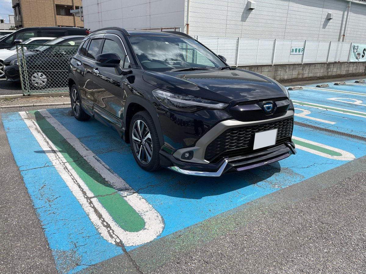 airskip2's tweet photo. 今日は1ヶ月点検へ。
エンジンスイッチOFFで照明OFFの設定に変更してもらいました。 https://t.co/cEMFazk7hh
