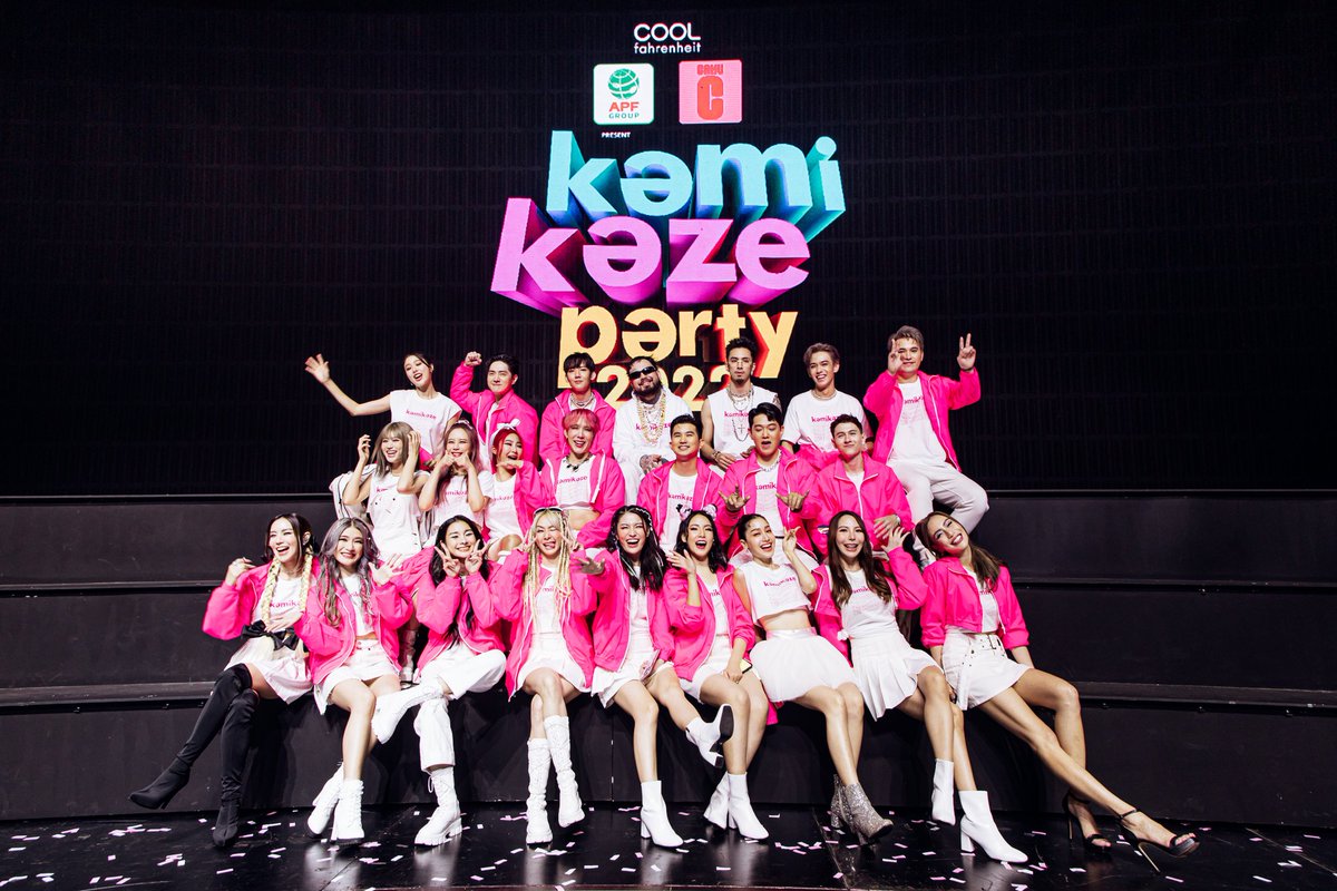 kamikaze_music's tweet photo. We love kamikaze 💖💕ขอบคุณทุกความรัก ทุกความคิดถึงที่มีให้พวกเราKAMIKAZE ขอบคุณที่มาสร้างความทรงจำดีๆร่วมกันอีกครั้ง😊
#KamikazeParty2022 #โตมากับกามิ https://t.co/S6JtnT8xiT