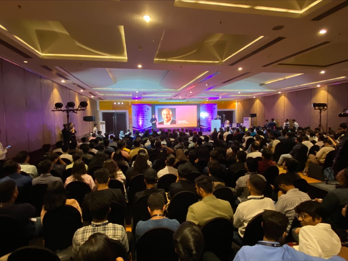 CsharpCorner's tweet photo. #BCrypt22 India Web 3.0 Roadshow #Keynote- @mobilethor, Co-Founder Sharp Token on stage discussing Web 3 Gaming.

#Bcrypt #BcryptIndia #Web3 #web3community #Web3Conference #SharpPlatform https://t.co/tBhQGTS66I