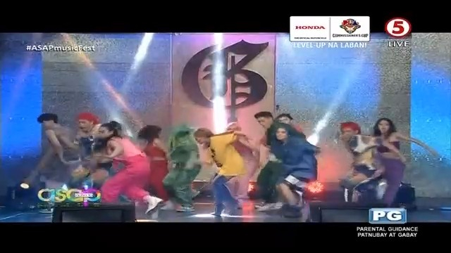 TV5manila's tweet photo. Unstoppable live sayawan with ASAP dance Idols with Teacher Georcelle as they celebrate their 10th year anniversary!🕺💃

#ASAPmusicFest
#ASAPonTV5
#IBAngSayaPagSamaSama https://t.co/o2HCVbyx7f