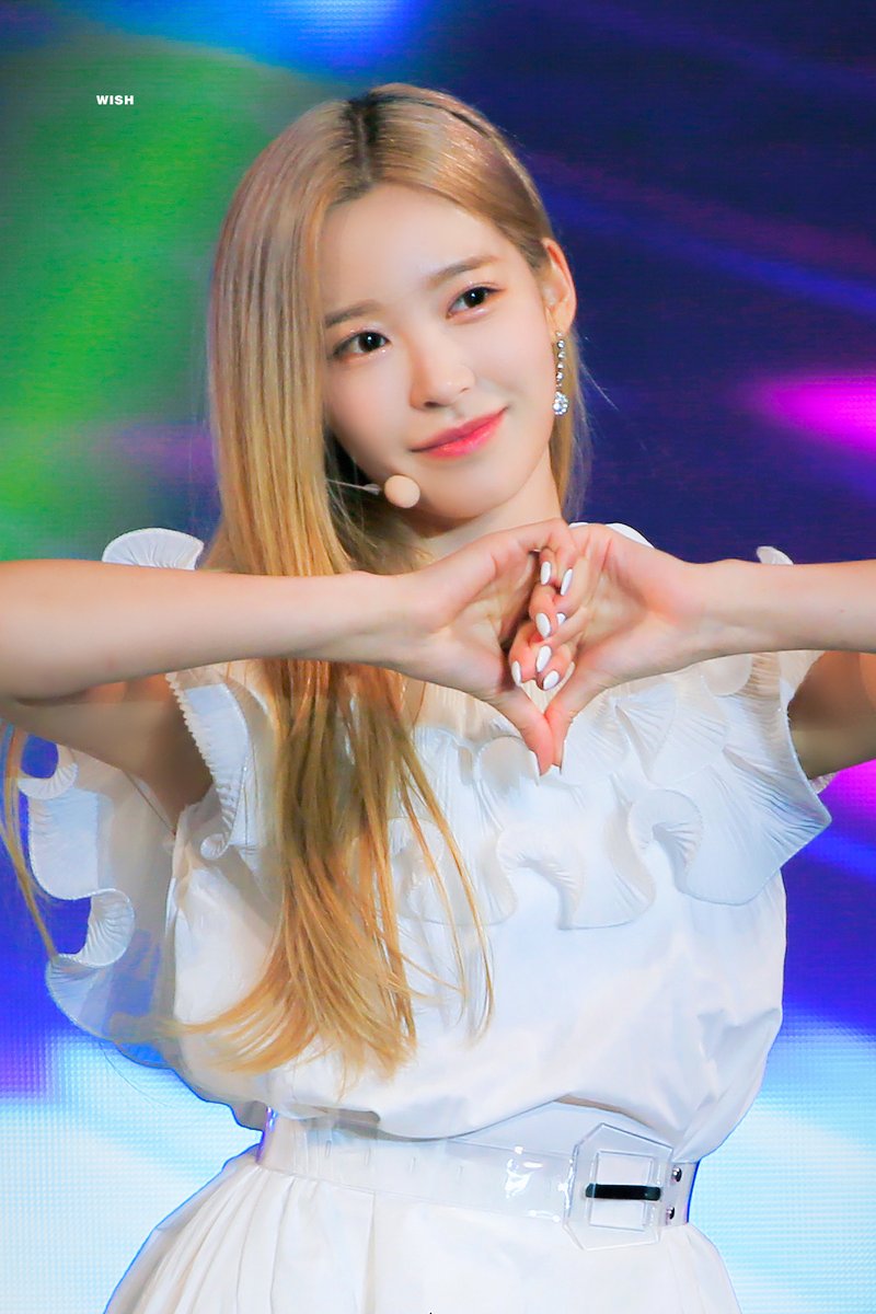 221014 

#CLASSy #형서
#HYUNGSEO