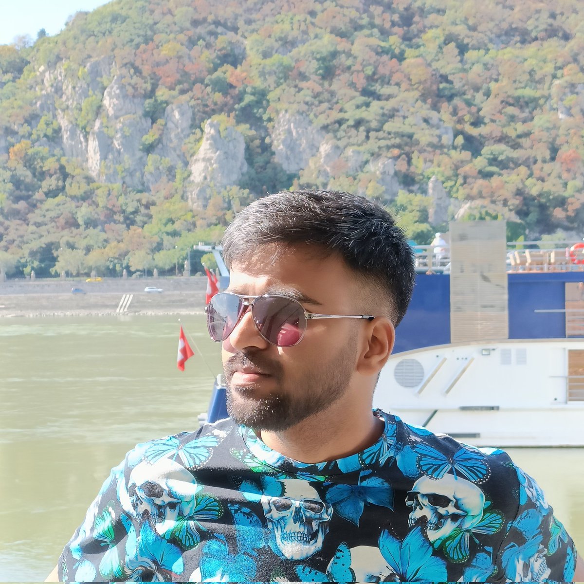 SanketRasale's tweet photo. #NewProfilePic https://t.co/ruFiz4jbP4