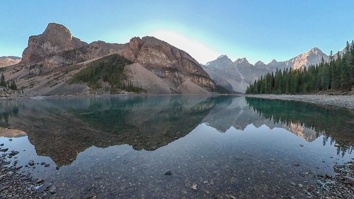 ABfoothillsWX's tweet photo. Rode the bikes from Lake Louise up to Moraine Lake @BanffNP on the first Saturday the road has been closed to cars. WOW🤩 what a trip.
Hundreds of bikers and walkers all the way up and back. 
There's a stiff climb about half way up but the ride down is a blast.
100% Excellent day https://t.co/Tpfxog5U1f