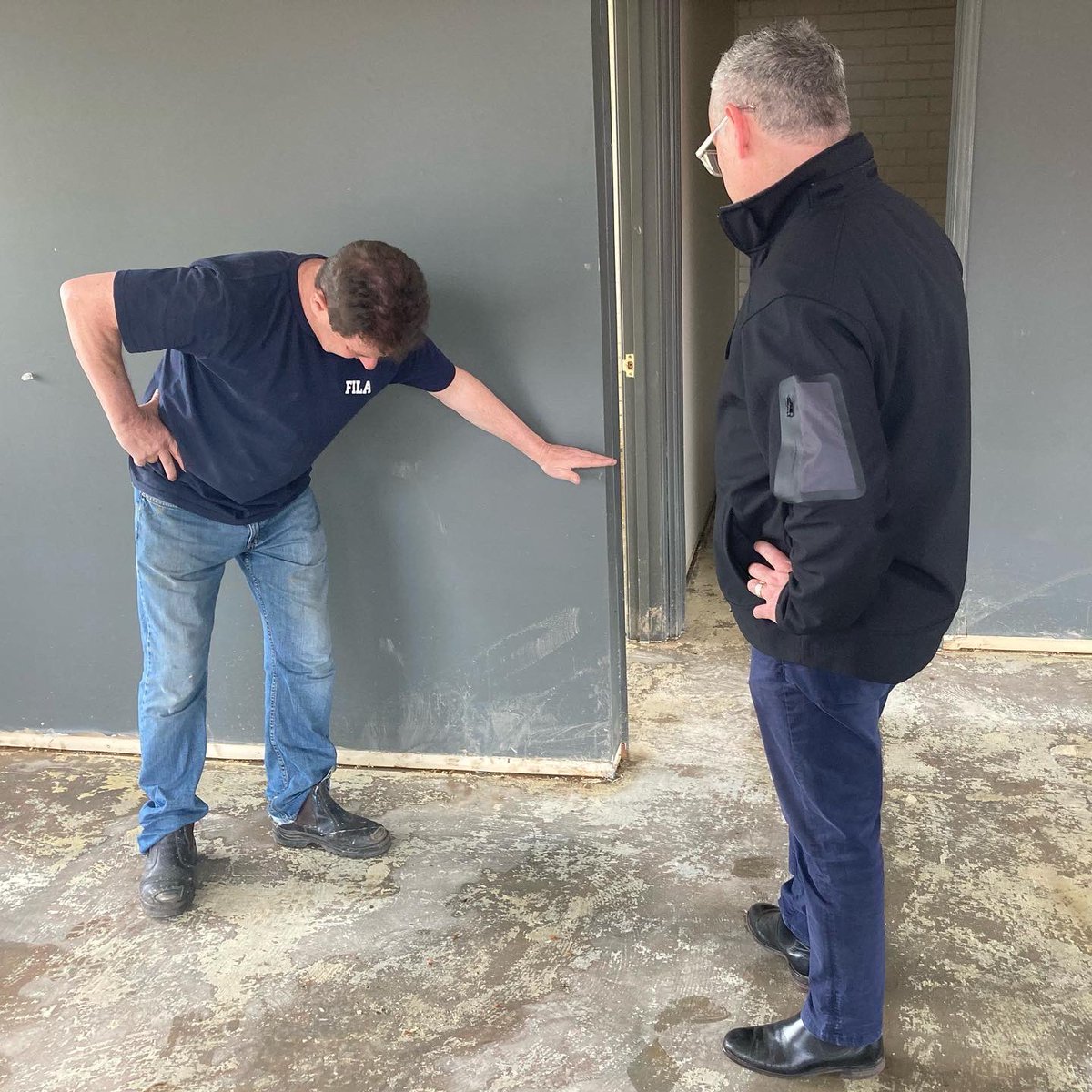 The town of Seymour, north of Melbourne, has been hit hard by floods. I’ve been out with Federal MP Sam Birrell and Victorian Minister Jaclyn Symes, to hear from residents and business owners. We’re working together, to hear how we can help.