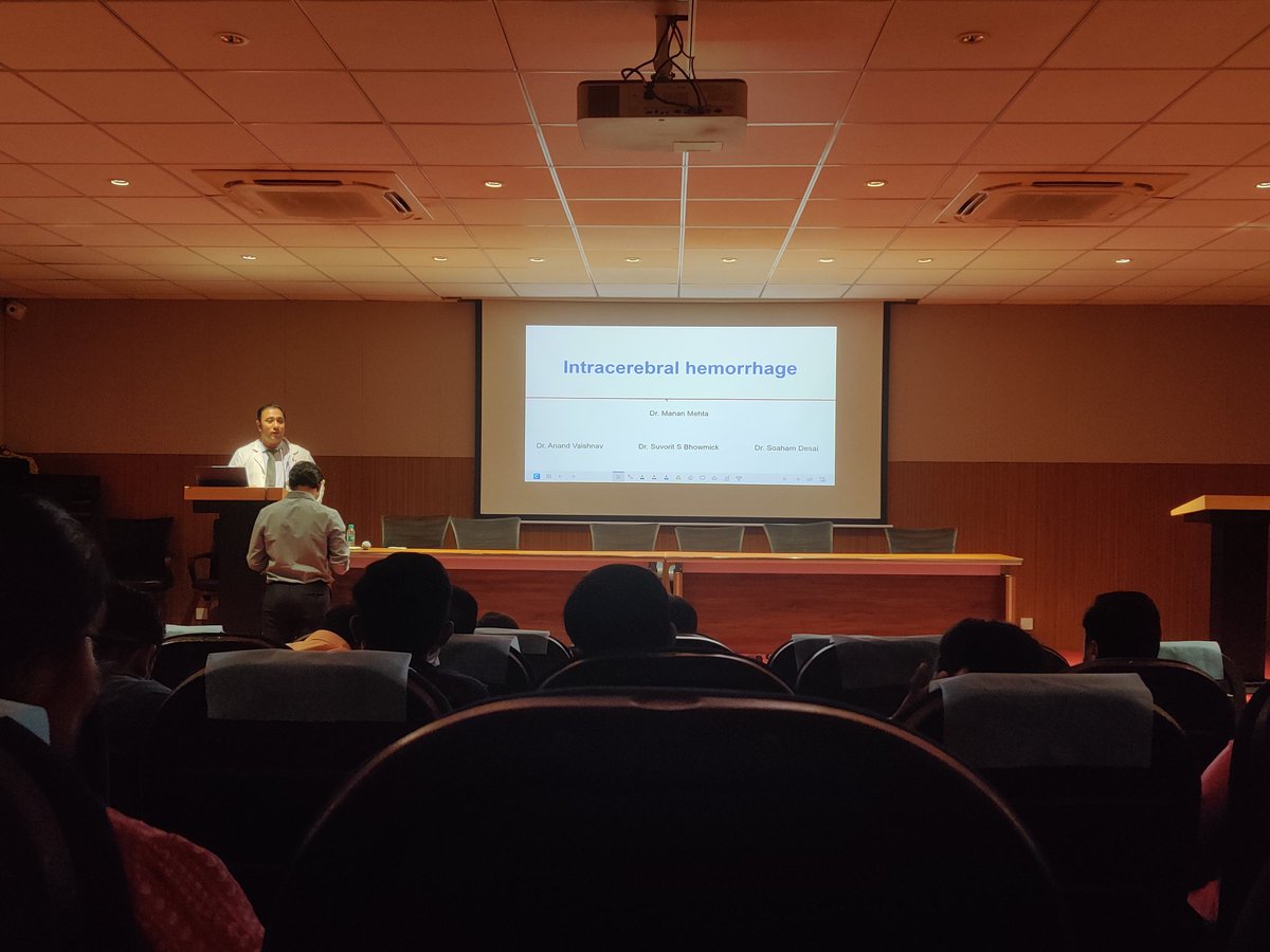 mohakjaind's tweet photo. Amazing CME on Stroke Update conducted by @Suvorit_B sir!
Thank you for such a precise and informative CME.
Thanks to Manan Sir, Anand Sir and @drsoaham Sir for your enlightening talks.
#VINSHospital
#SSGH https://t.co/te3VVV5EwT