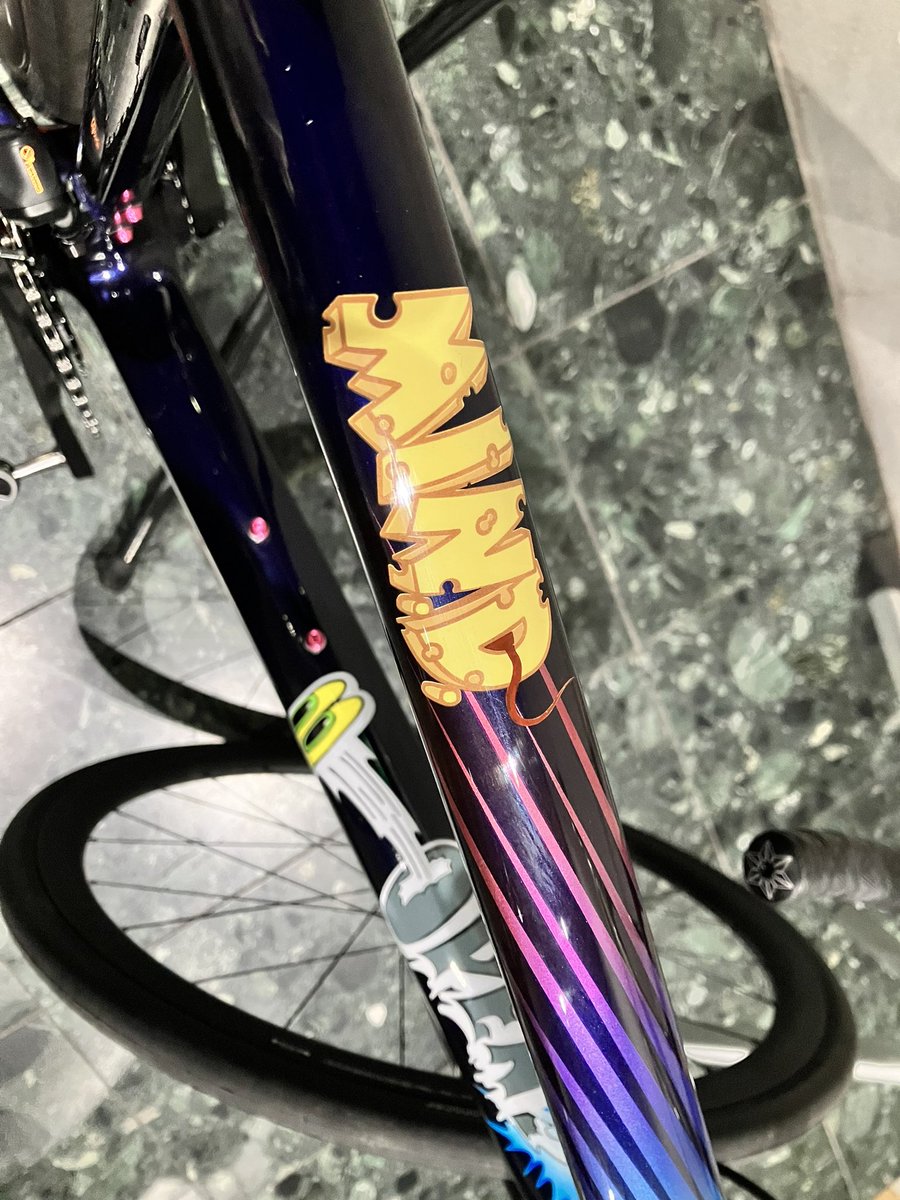 cap_pac's tweet photo. という事で本日初お目見えになりましたOPEN cycle MIN.Dのオリジナルペイントver.納車されてました!
自分の好きを無茶な注文を取り入れてくださったアトリエキノピオさん繋いでくれたK&Mサイクルさんほんとありがとうございました😊
#OPENcycle
#MIN.D https://t.co/0VzKbs7yAH