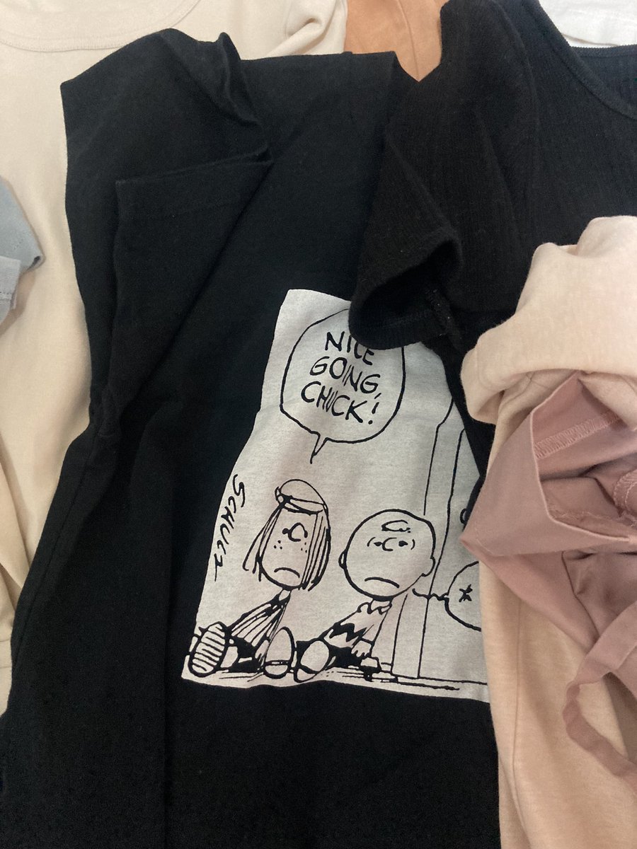 nebonebe's tweet photo. สาวก uniqlo/snoopy รี + ฟอลรอเลยมีเสื้อยืดมากกว่านี้เดี๋ยวจะลงรูปเพิ่มเติม + ไซส์ใต้โพสต์นะคะ ส่งต่อตัวละ 100 ค่าส่ง 30 2 ตัวขึ้นไปส่งฟรี #uniqloxsnoopy #uniqloxpeanuts #UNIQLO #uniqloมือสอง #เสื้อยืดมือสอง #ส่งต่อเสื้อผ้ามือสอง #เสื้อผ้ามือสองราคาถูก https://t.co/ayOQqb2Bz8