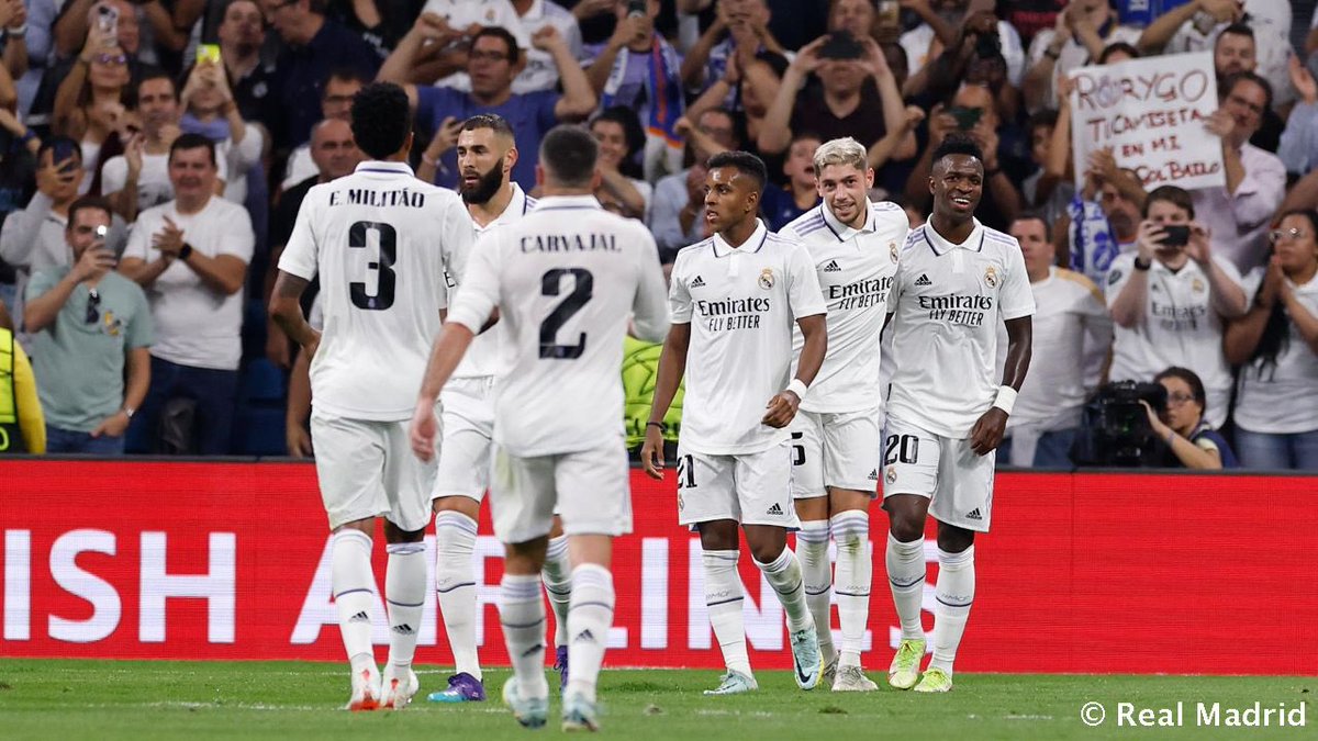 EmpireClubeu's tweet photo. Adivina el resultado ⚽️🏟️

💬Empate 🔁Gana RM ❤️Gana FCB https://t.co/dQNn7NnDsu