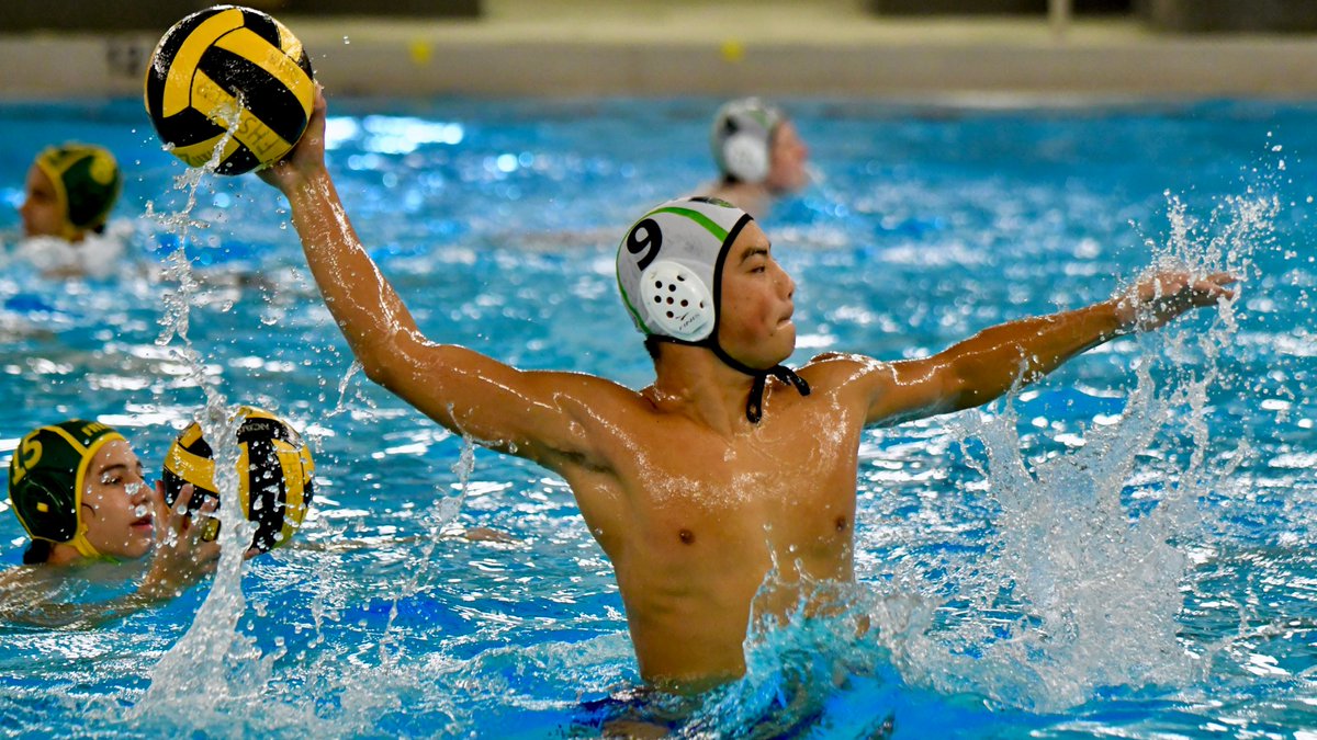 Massive turnout for the ODP Midwest Zone Boys Cadets!

@h2ohhpolo <a href="/OdpMidwest/">MIDWEST ODP</a> <a href="/USAWP/">USA Water Polo</a> <a href="/usawpODP/">USA Water Polo ODP</a>