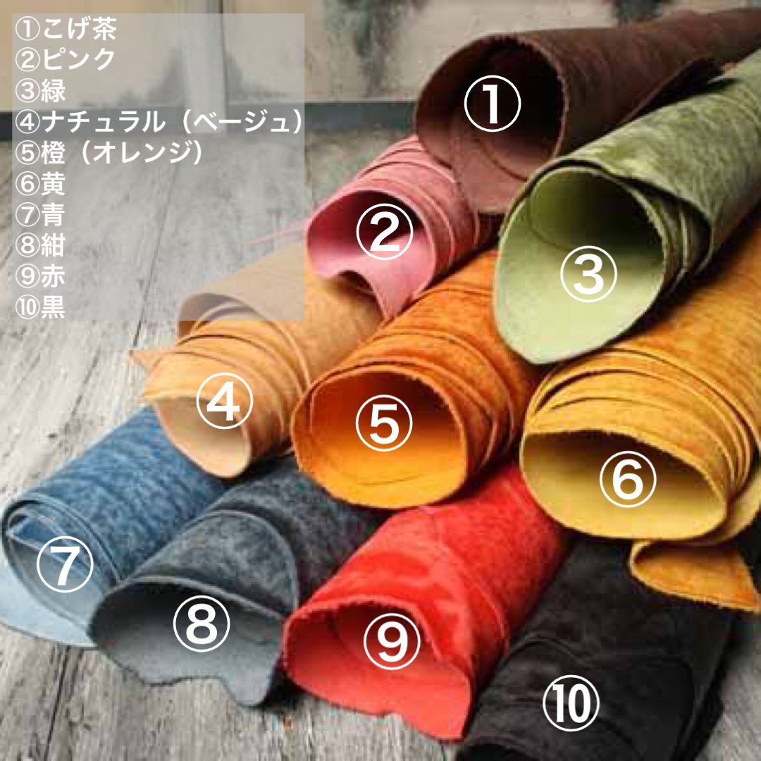 【作品紹介】
オールインワンのオリジナルダーツケース

ご依頼の希望でチップホルダーとベルトループを装備。ご予算¥30,000〜

DMで連絡いただければお好きなカラーバリエーションでお作りさせていただきます

#応援フォローよろしくお願いします
#RTでダーツ業界に広めてください