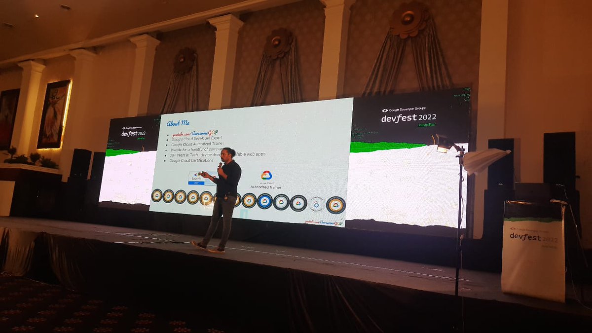 #DevFestJalandhar is filled with high spirits! 

We have expert <a href="/sathishvj/">sathish vj</a> enlightening the developers with “Why certifications are important?”

Way to go <a href="/GDGJalandhar/">Google Developer Groups Jalandhar</a>! 🎉

#DevFest2022 #DevFestIndia2022