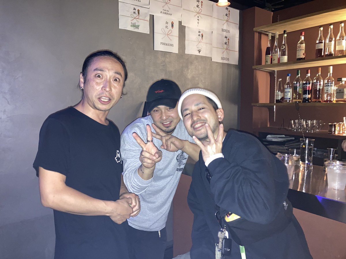 djcherry69's tweet photo. 昨日は朝から夜まで最高に楽しい一日だった
10年ぶりくらいのけんじさん♡ https://t.co/uVBAWg2QfR