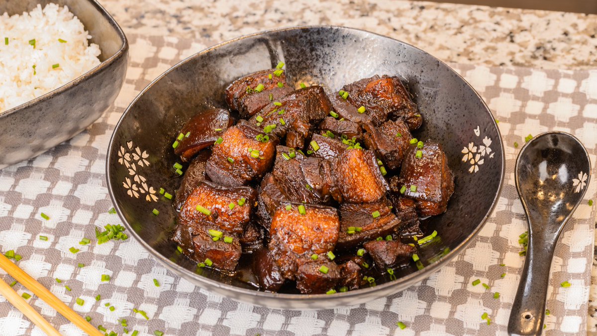 CookingwithRody's tweet photo. Estoy subiendo mi video #puercochinocaramelizado #puercochino #hongshaorou #hongshaorouglaze #cookingwithrody #thruvisualmedia #cochino #cochinofrito #porkbelly #cookingvideos #cookingvideo #foodiesofyoutube #foodiesofinstagram #porkbellyrecipe #panama #507pty #asianrecipes https://t.co/PePWGQL53L