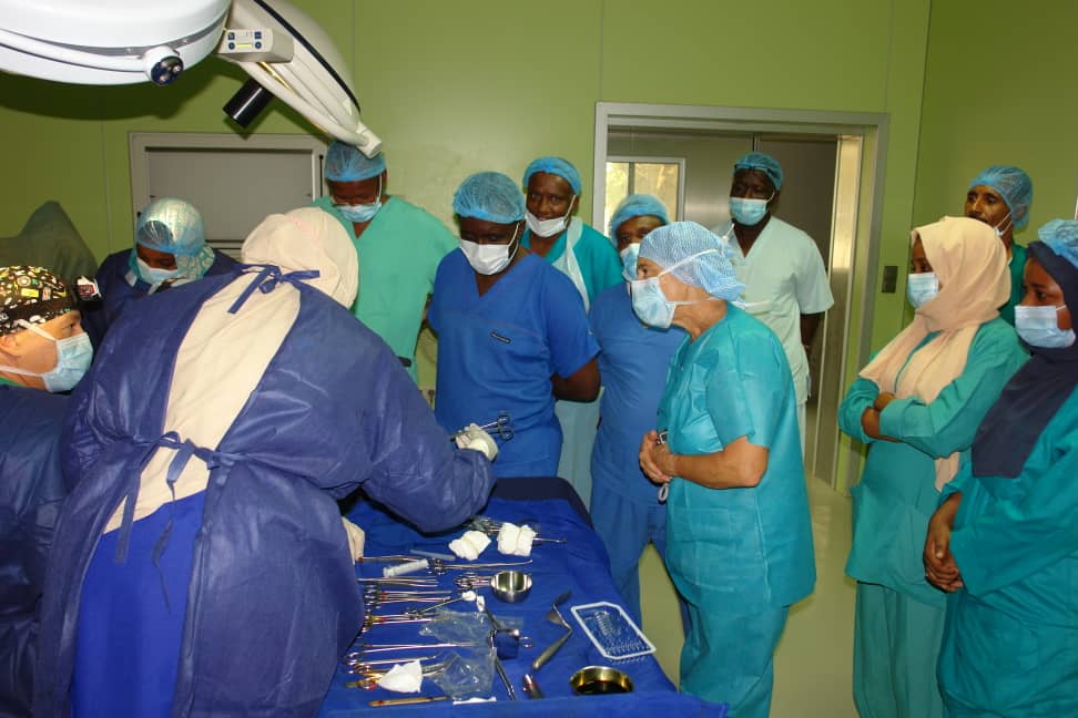 FranceauSoudan's tweet photo. From September 29 to October 8, the NGO "Mères du Monde en Santé" was at#Soba University  Hospital as part of a medical cooperation project  aimed to improve the care of patients with obstetric fistula#healthcare
@aphm_actu
@gilkarsenty https://t.co/ZUJ6itRuJh