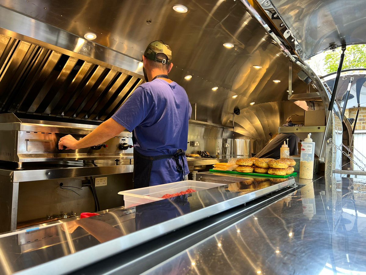 The day <a href="/TheBeefGuy1/">TheBeefGuyUK</a> #worthing was visied by us to try out the burger range ahead of thier opening to the public, wow what a visit. The burgers were amazing thebeefguy.co.uk this is most definitely one to visit when they open. <a href="/Sunny_Worthing/">Sunny Worthing</a>
<a href="/Iloveworthing/">I Love Worthing</a>
<a href="/SussexVisitor/">Sussex Visitor</a>