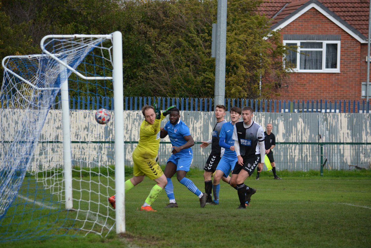 Cammell Laird 1907 FC (@cammelllairdfc) on Twitter photo ๐ฐ We have been drawn at home to <a href="/SouthLplFC/">South Liverpool FC</a> in the <a href="/nwcfl/">The NWCFL โฝ๏ธ</a> Macron Cup
๐ The tie will take place on Saturday 19th November at the <a href="/KR_Couriers/">KR Couriers & Transport</a> & Transport Ltd stadium.
๐ซ Ticket details tbc. ๐ฐ We have been drawn at home to <a href="/SouthLplFC/">South Liverpool FC</a> in the <a href="/nwcfl/">The NWCFL โฝ๏ธ</a> Macron Cup
๐ The tie will take place on Saturday 19th November at the <a href="/KR_Couriers/">KR Couriers & Transport</a> & Transport Ltd stadium.
๐ซ Ticket details tbc.