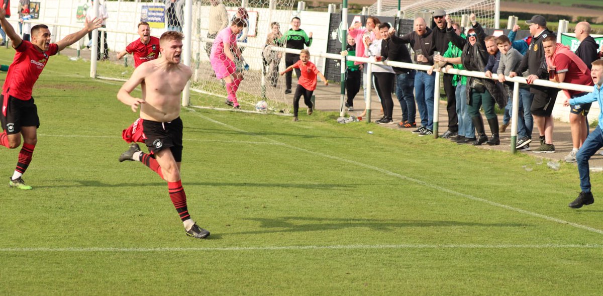 Golcar United A.F.C tweet media