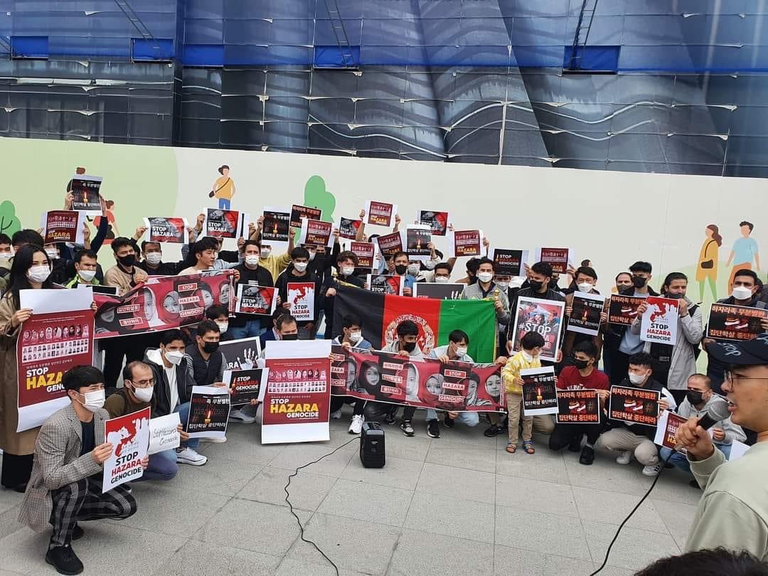 fakur_ali's tweet photo. Seoul, South Korea. #StopHazaraGenocide https://t.co/AFZ5hqWeSR