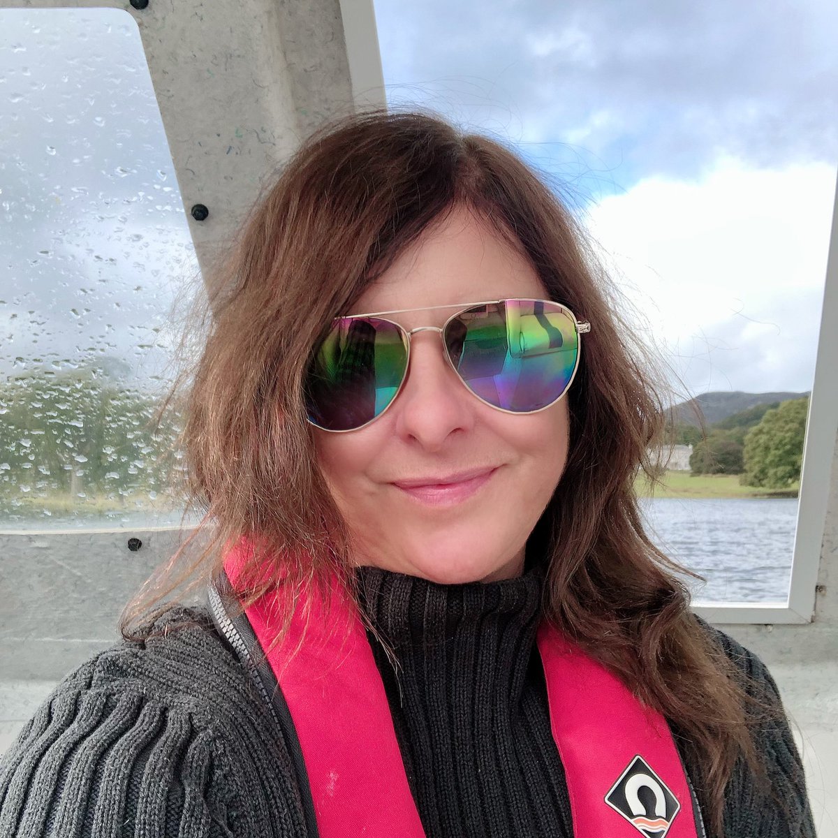 Katiemust's tweet photo. #SundayMorning be a rainbow 🌈🌈🌈 to someone else’s cloud ☁️⛈🌨🌥 #NaturePositive #NaturePhotograhpy #Weather #rainbows #LakeDistrict #BeKindAlways 💖💕💖 https://t.co/WdmxCTRLVC