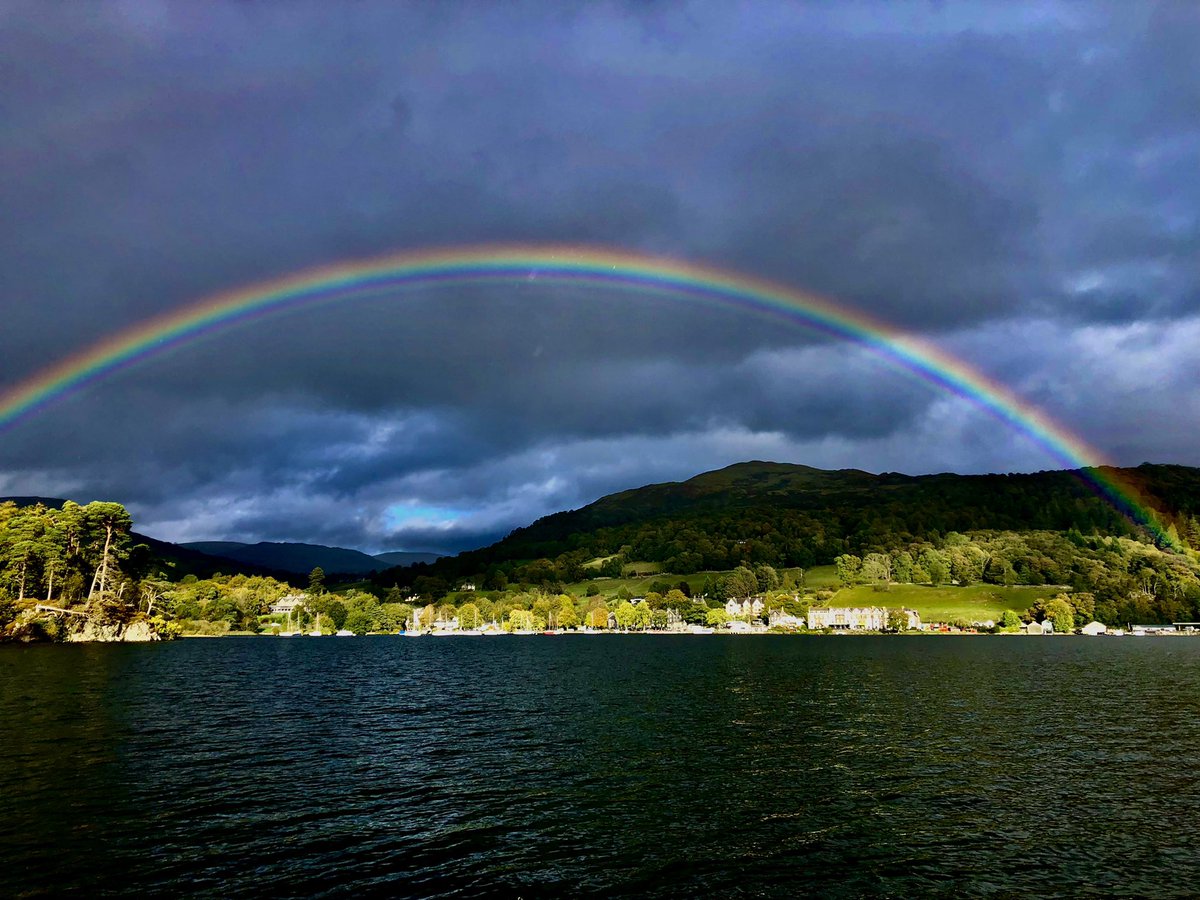 Katiemust's tweet photo. #SundayMorning be a rainbow 🌈🌈🌈 to someone else’s cloud ☁️⛈🌨🌥 #NaturePositive #NaturePhotograhpy #Weather #rainbows #LakeDistrict #BeKindAlways 💖💕💖 https://t.co/WdmxCTRLVC