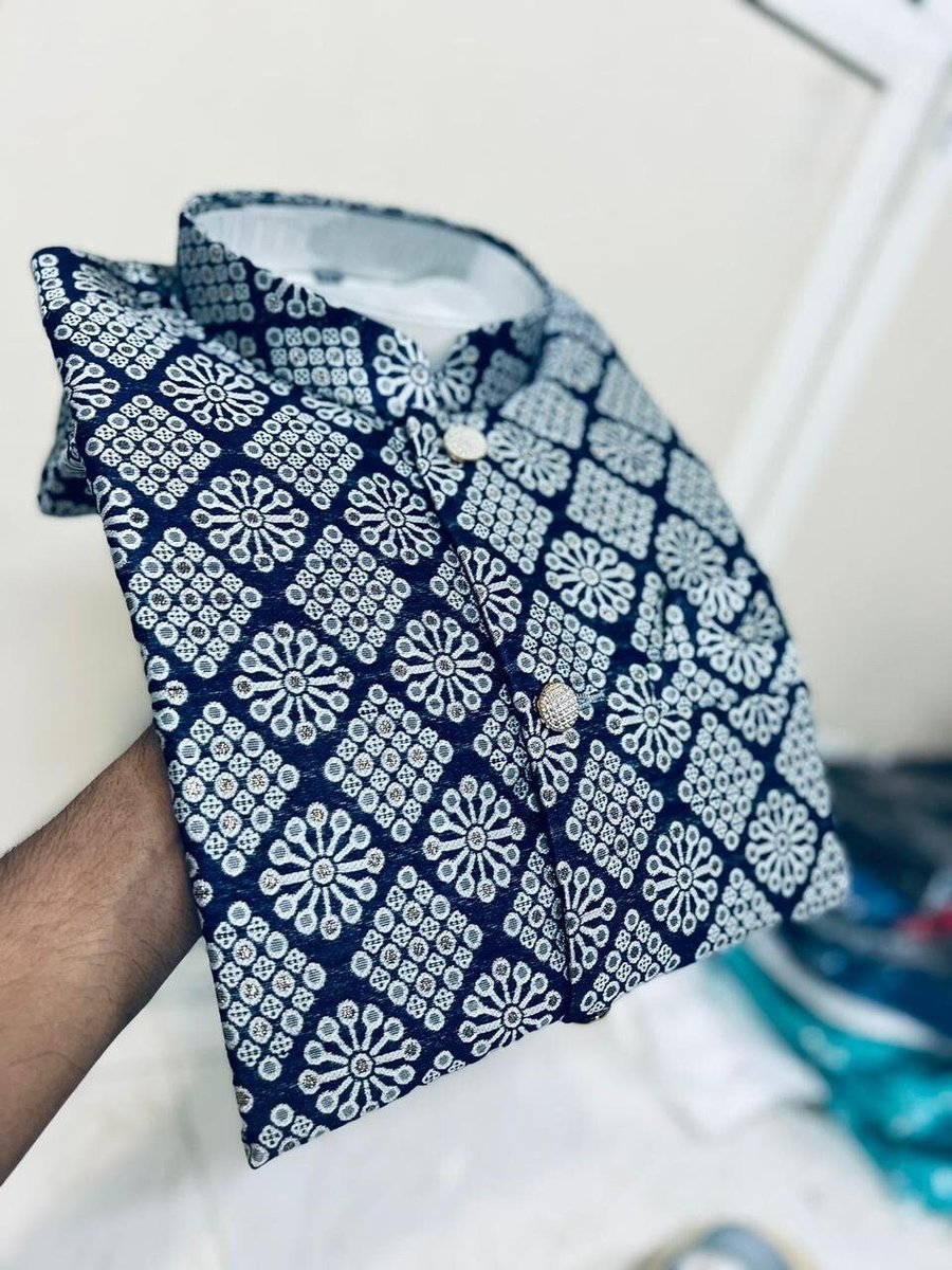 ifashionphoenix's tweet photo. Excited to share the latest addition to my #etsy shop: Fancy Mirror work Modi Nehru Jacket For Men | Lakhnavi Waist Coat | Jacket for Kurta | Gift For Him | Wedding Kurta | Indian Wedding Theme https://t.co/yyRtdhtXCm #victorian #regular #handmadejacket #kurtaset https://t.co/MnaaIMHGHu