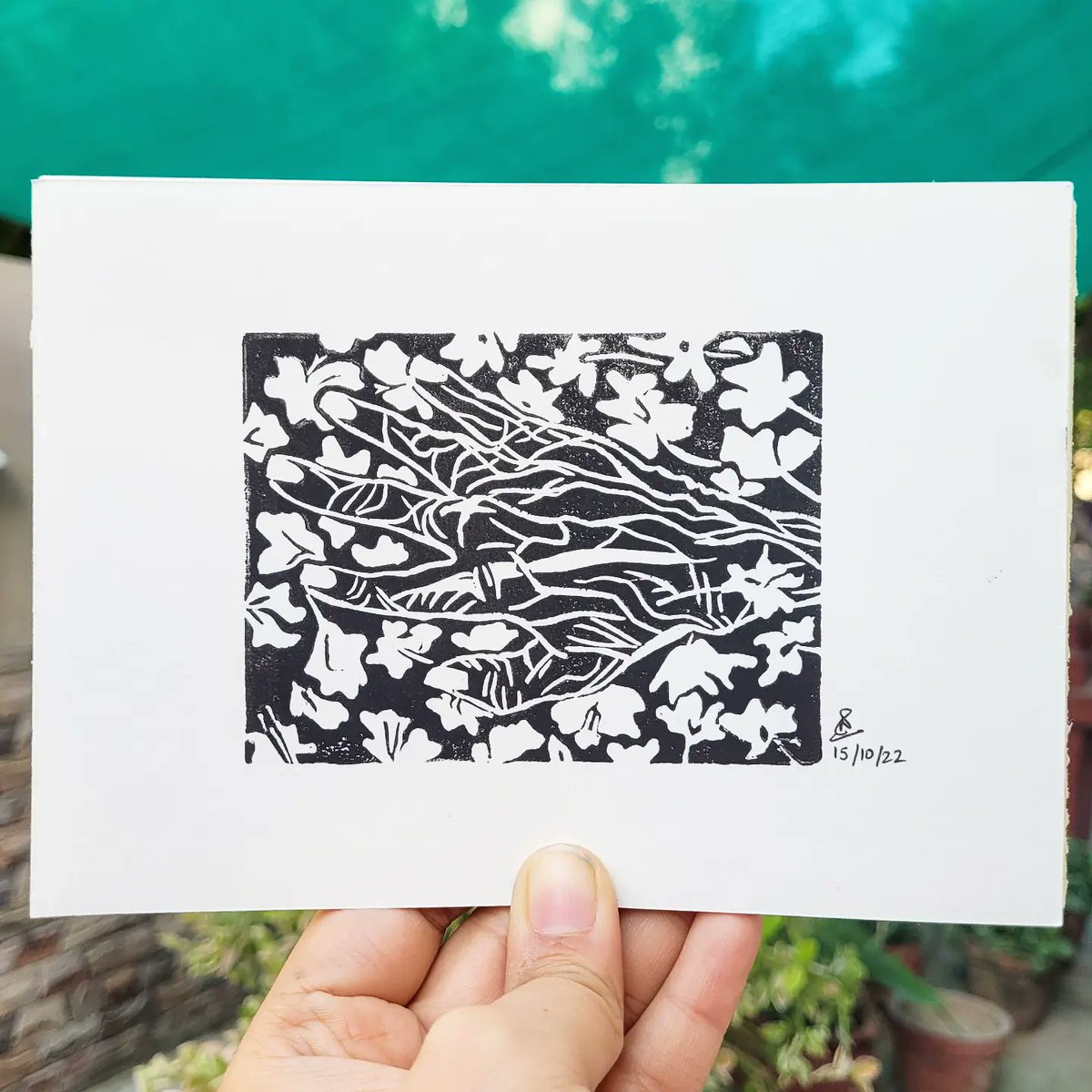 akinava_'s tweet photo. Day 15 #hoovutober MOTHERS/GRANDMOTHERS but i #linocut my Atya instead. #linoprinting #carving #rubberblockprint for more details on the why, go see my IG post! https://t.co/aIOv8gQtXl