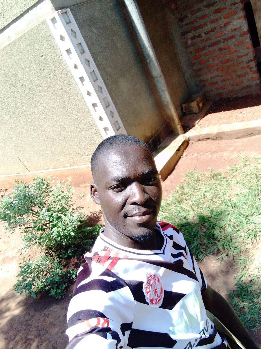 TobyVanCharles's tweet photo. Heading to Akii Bua Stadium for today's FUFA DRUM 🥁
LANGO Vs BUGISU. https://t.co/dfYa5W5TaL