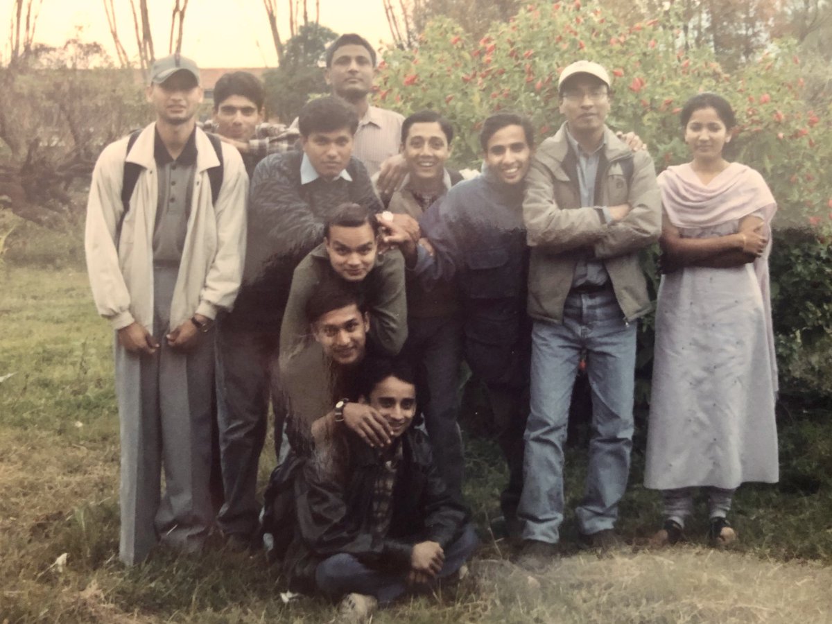 TheFlwrSearcher's tweet photo. 2002 batch #PlantTaxonomy
CDB Tribhuvan University Nepal
#RNAST #NAST #mycolleague https://t.co/h2PdJk5WQ7