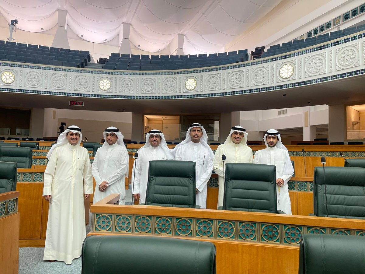 yousef_alsaifff's tweet photo. إنتصارا للدستور، حضرت اليوم في قاعة عبدالله السالم مع عدد من الزملاء وتم رفع الجلسة إلى يوم الثلاثاء المقبل .
بهذا تم إزالة الشوائب الدستورية ونسأل الله الخير للكويت وشعبها . https://t.co/z8UhEXxwpL