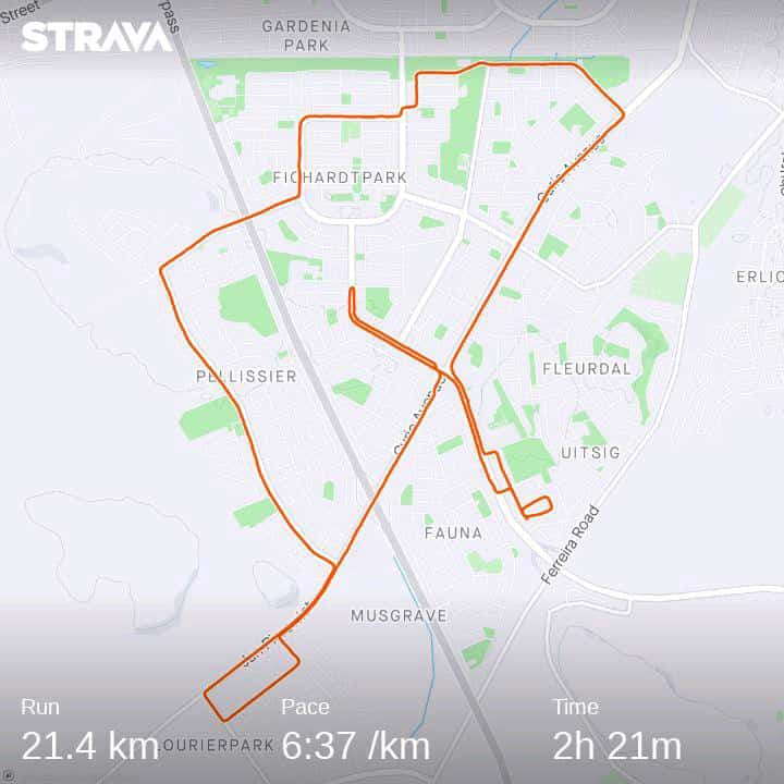 tello_rams's tweet image. Woke up and showed up.

#Tshabakoo 🏃🏃🏃
#double2021efforts 
#RunningWithTumiSole 
#Fetchyourbody2022 
#progressoveremotions 
#IPaintedMyRun