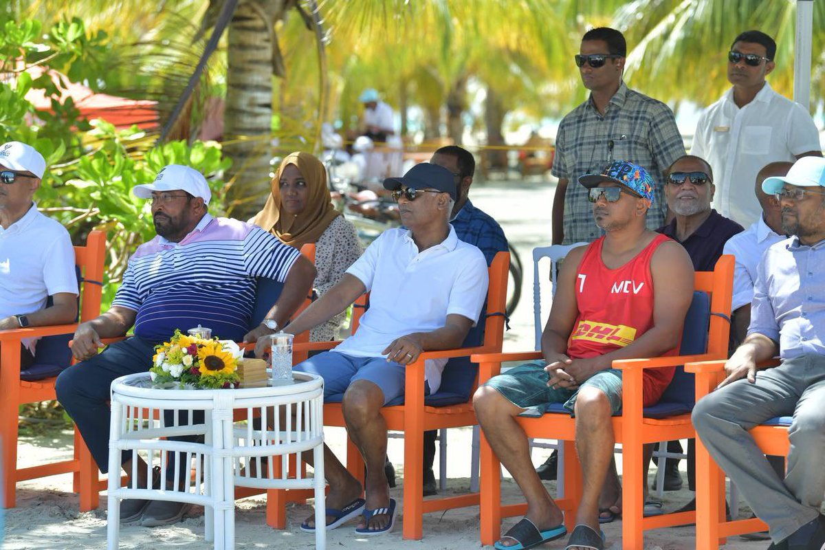 presidencymv's tweet photo. President @ibusolih attends games of the "Volleyball World Beach Pro Tour Maldives Challenge 2022" at Sun Island Resort &amp; Spa. The highest-ranked sporting event hosted in the Maldives, the tournament features world-class players from 28 countries. https://t.co/FZ1X5tIRUS
