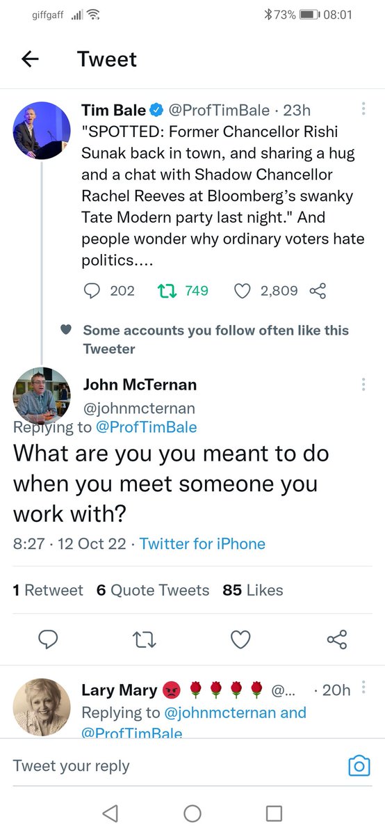 KazzyAnnie1's tweet photo. @mickgill321 @Mariam444433 @lukeakehurst And yet #PukeyLukey, @johnmcternan et Al see no issue with the RW of the party literally cosying up with the Tories https://t.co/ooam6mGE9y